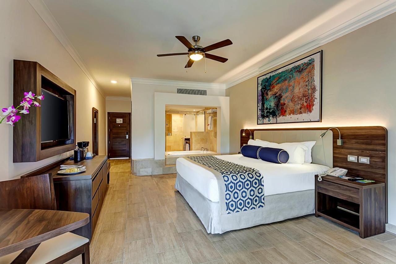 Royalton Splash Punta Cana, An Autograph Collection All-Inclusive Resort & Casino エクステリア 写真